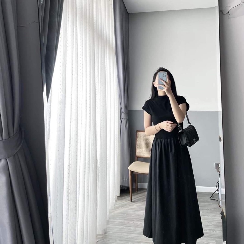 Váy phối cổ cao chân váy xoè