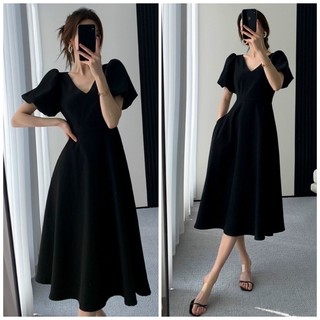 Đầm đen cổ V tay phồng (kèm hình thật)
