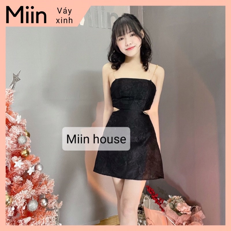 Váy 2 dây xích gấm khoét eo