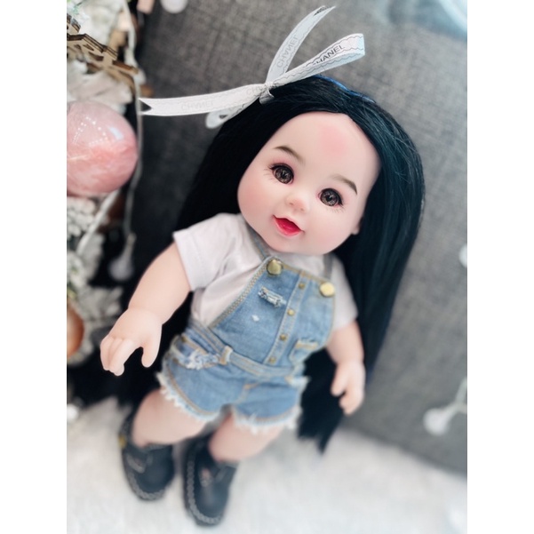 Mẫu Búp bê 12 inch trang điểm gắn tóc tặng kèm quần áo
