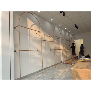 mẫu kệ vòm treo quần áo cho shop ( gồm một ô cao 2.5m dài 1.4m )  ( TẶNG 15 MÓC NHỰA KÈM VÍT TẮC KÊ + DỤNG CỤ THÁO LẮP)
