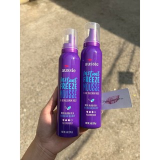 Xịt giữ nếp tóc Aussie Mousse Hold 170g