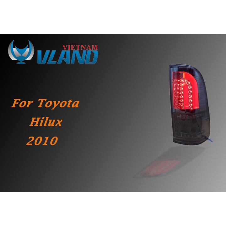 Đèn Hậu Toyota Hilux 2010 Mẫu Audi