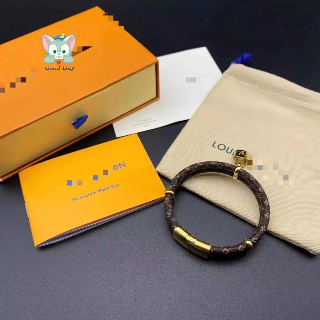 LOUIS VUITTON Vòng Tay Da pu Hai Lớp Khóa Họa Tiết LV Thời Trang 2023 Dành Cho Nam Và Nữ 86119