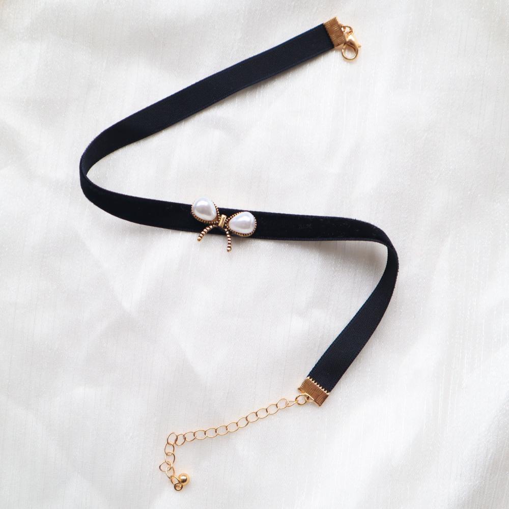 Vòng Cổ Choker Dây Nhung Mặt Bướm Phong Cách Baroque Cổ Điển