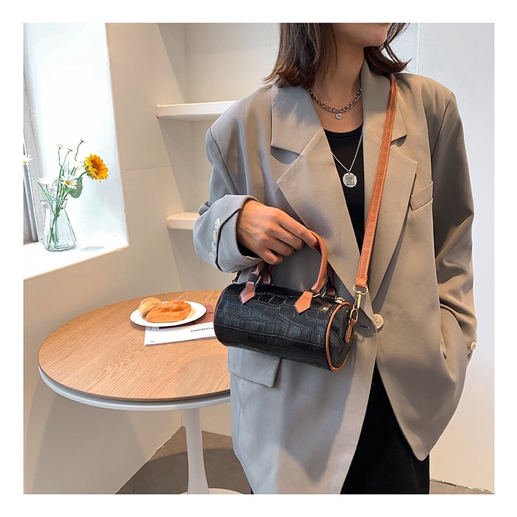 Túi Xách Đeo Vai Kiểu Xi Lanh Màu Tương Phản Thời Trang Hàn Quốc 2023 Cho Nữ