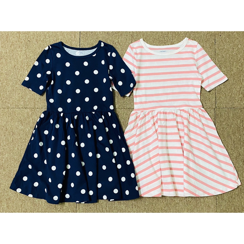 Váy bé gái hiệu C,arter chất cotton váy dáng xòe.