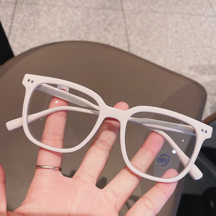 Thanh Lịch Hợp Thời Trang Cho Nữ