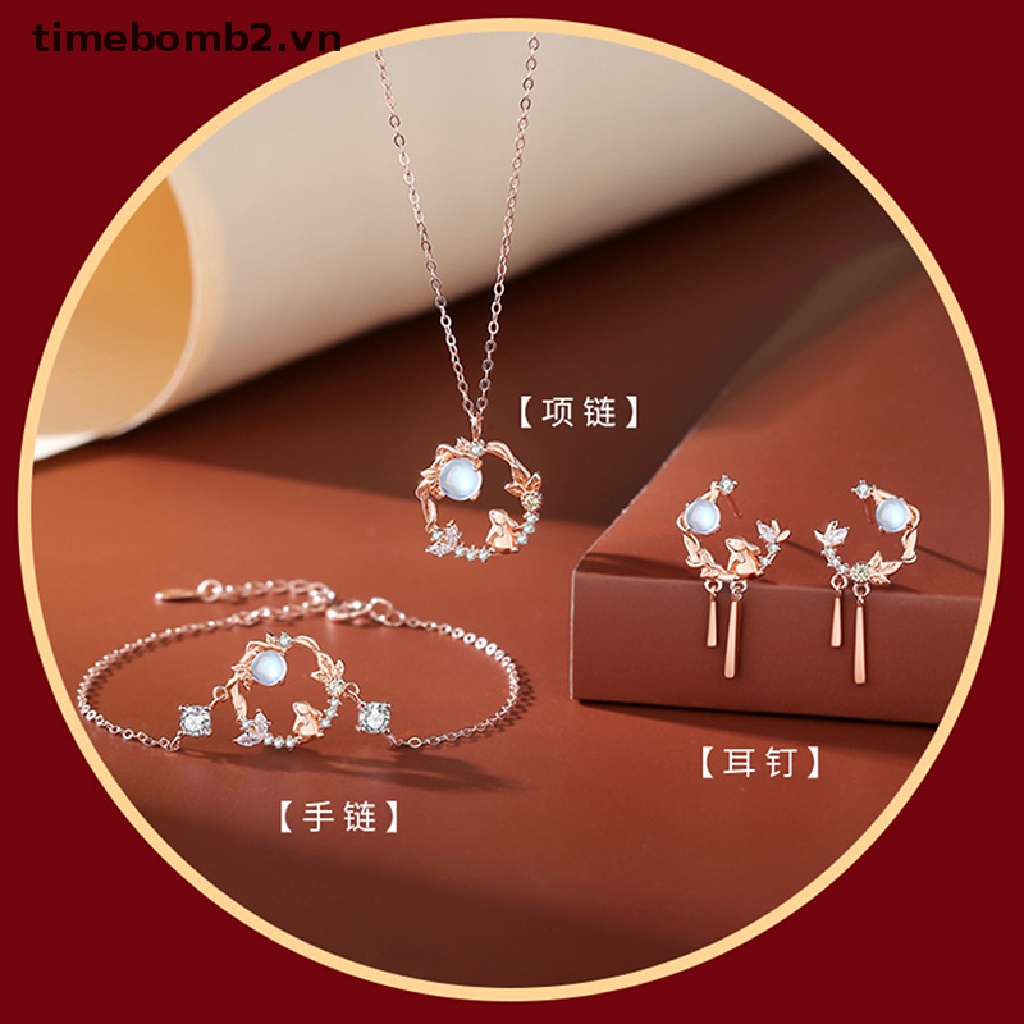 {Mới} Vòng cổ Mặt Hình Thỏ Dễ Thương Thiết Kế Niche Phong Cách Trung Hoa Cổ Điển Đính Đá Mặt Trăng Trang Trí Xương Cá