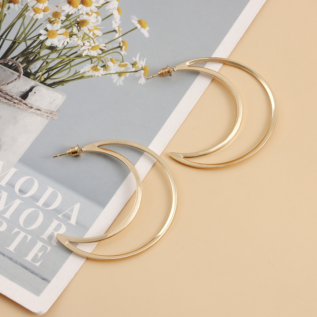 Khuyên Tai Kim Loại Hình Trăng Khuyết Phong Cách Retro