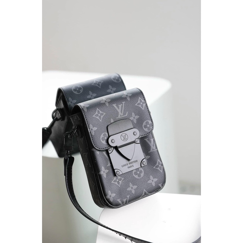 Túi LV đeo điện thoại nam