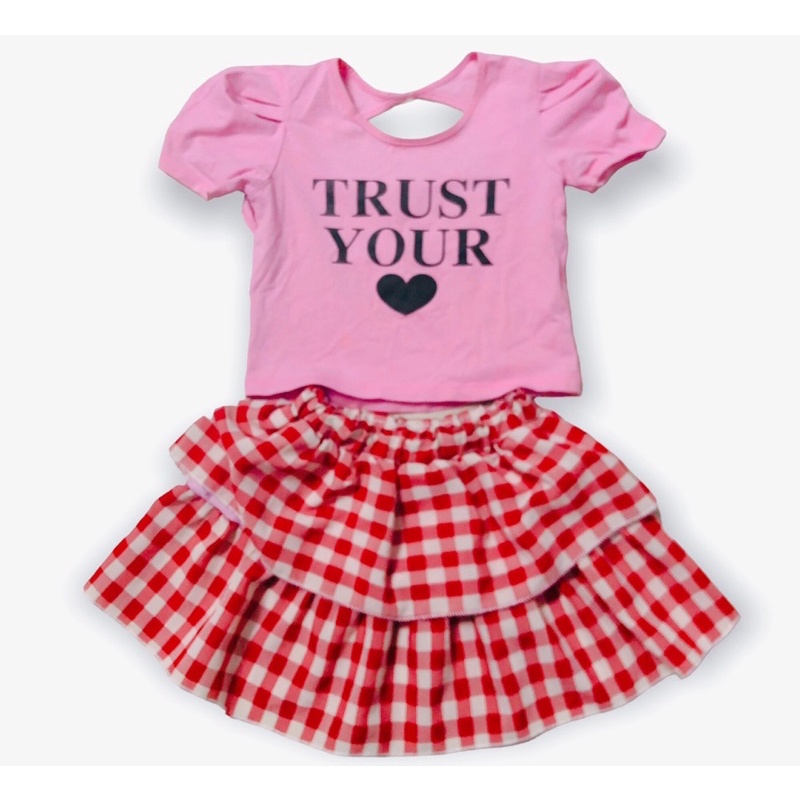 Áo, váy, sét bé gái đồng giá 5k. Thanh lý nhanh giá rẻ.