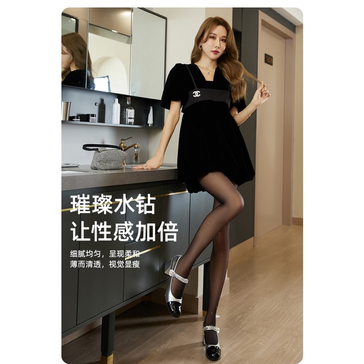 Quần Tất Lycra Màu Đen Họa Tiết Kim Cương Nhỏ Chống Lộ Hàng Nhập Khẩu Năm 2023