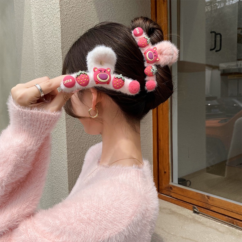 Kẹp lông gấu dâu lotso dễ thương