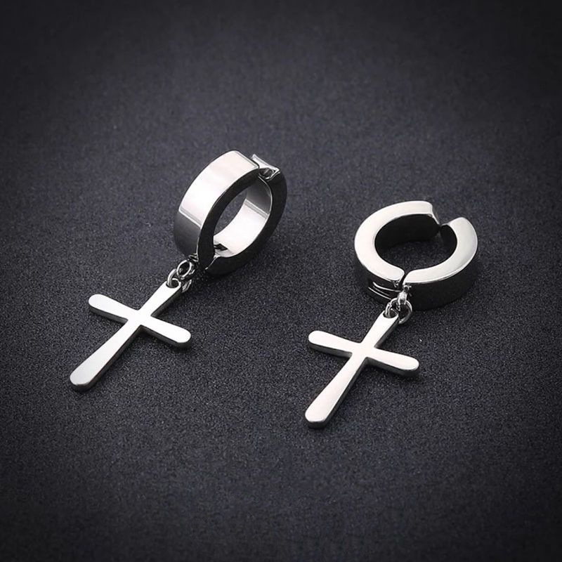 Khuyên Tai Dạng Kẹp Hình Thánh Giá Màu Đen Bằng Thép Không Gỉ Phong Cách Punk Hàn Quốc