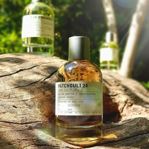 Le labo Nước Hoa Gỗ Đàn Hương 33 Hạt Và Tỏa Sáng Làm Sạch Và Lâu Phai 50ml