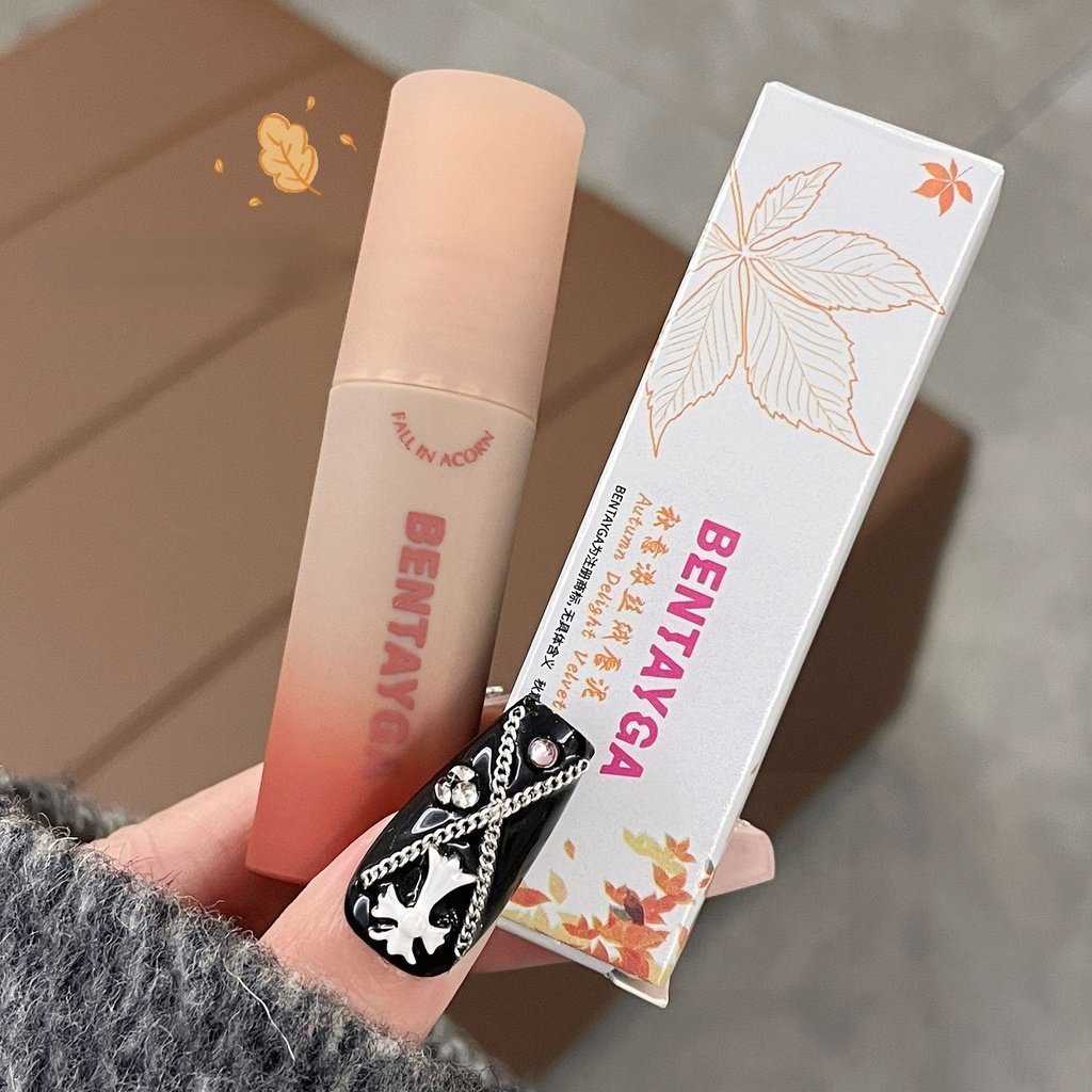 Son Môi Bentayga Chất Nhung Lì Không Dễ Phai Không Dính Thành Cốc