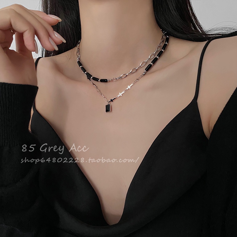 Vòng cổ Hai Lớp Bằng Thép Titan Màu Đen Đính Đá Hình Vuông Thời Trang Cho Nữ