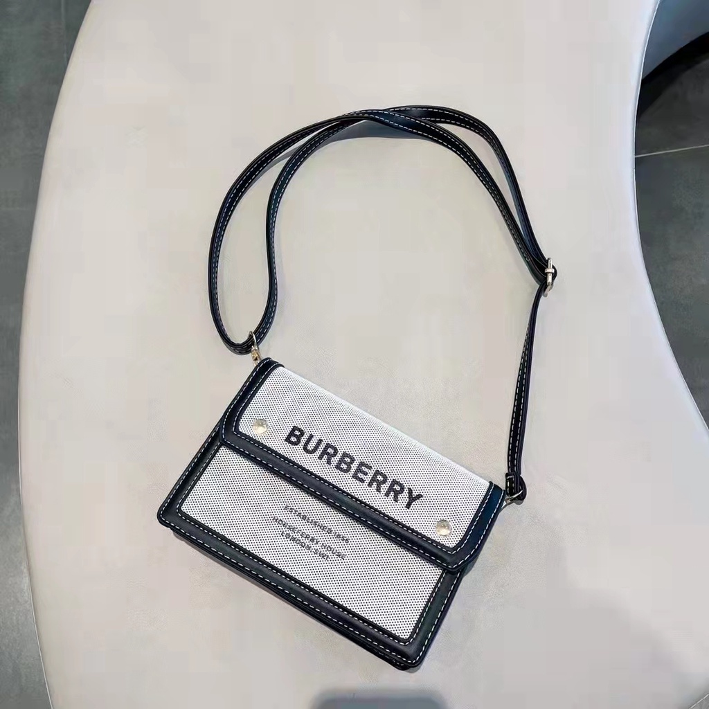 Túi Da Đeo Chéo Burberry Thời Trang Cho Nam Nữ