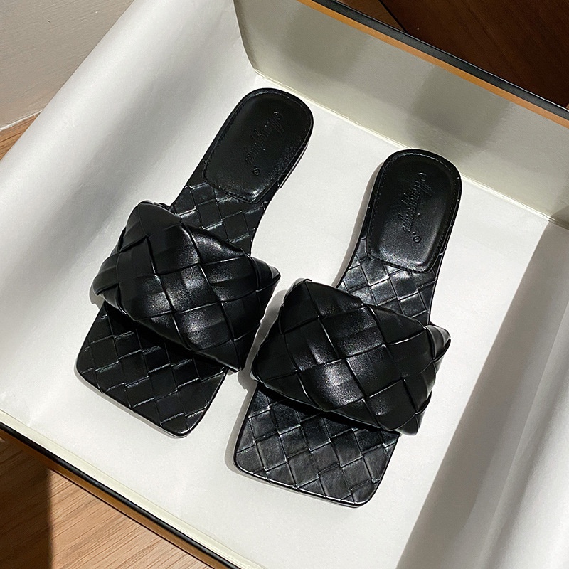 Dép Bít Mũi Vuông Đế Bằng Thanh Lịch Hợp Thời Trang Cho Nữ