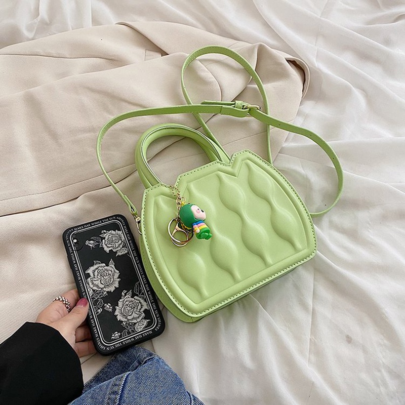 Túi Đeo Chéo Hình Bánh Quy Màu Xanh Sữa IELGY Ngọt Ngào Cho Nữ