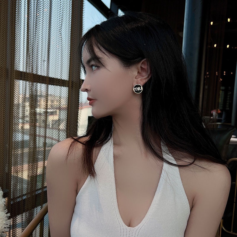 Bông Tai Mặt Tròn / Vuông Đính Kim Cương Lấp Lánh Phong Cách Thời Trang Đơn Giản