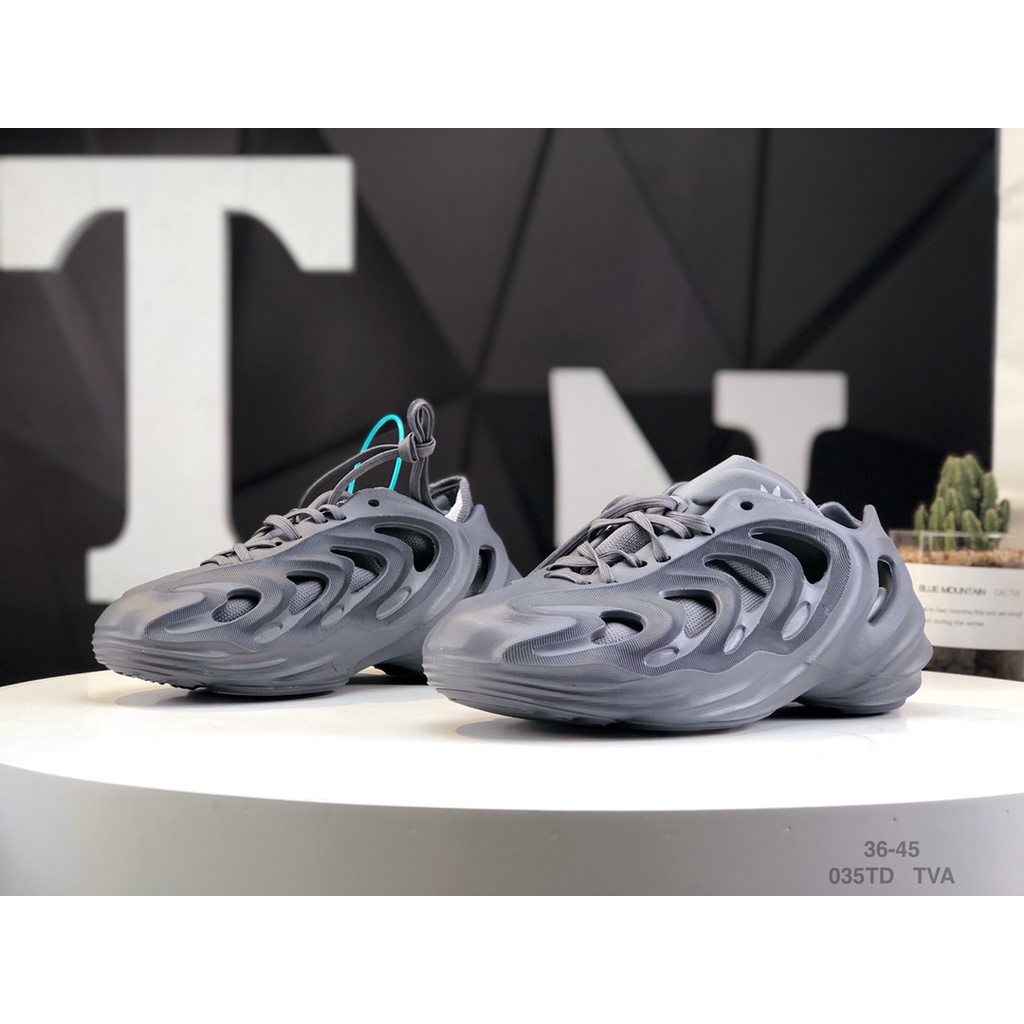 Giày Thể Thao Đi Biển adidas adiFOM Q 36-45 HP6585