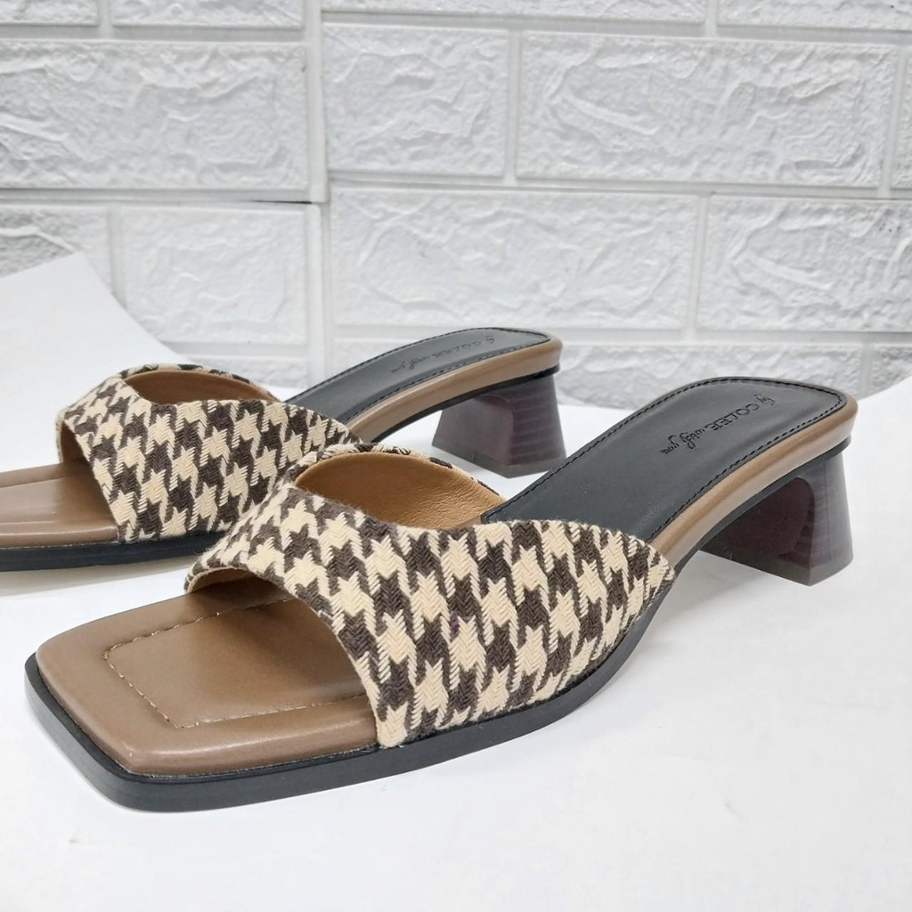 Guốc COLEE mũi vuông