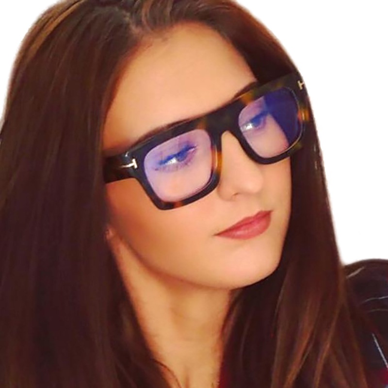 Mắt Kính Chống Bức Xạ Ttr90 Cho Cả Nam Và Nữ