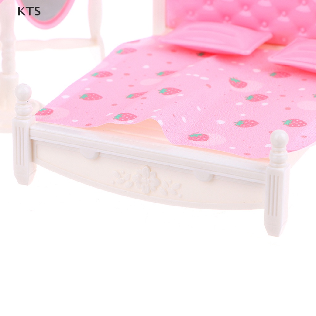 Bộ Mô Hình Giường Ngủ Mini Tỉ Lệ 1: 12 Dùng Để Trang Trí Nhà Búp Bê