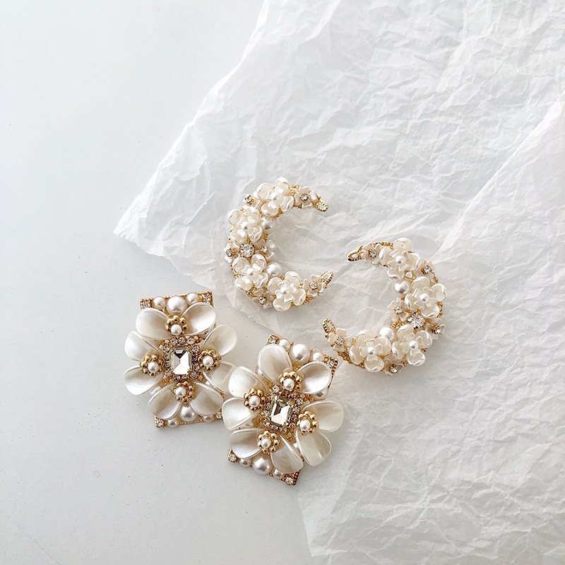 Bông Tai Hình Hoa Nhỏ Đơn Giản Thời Trang Hàn Quốc 2023