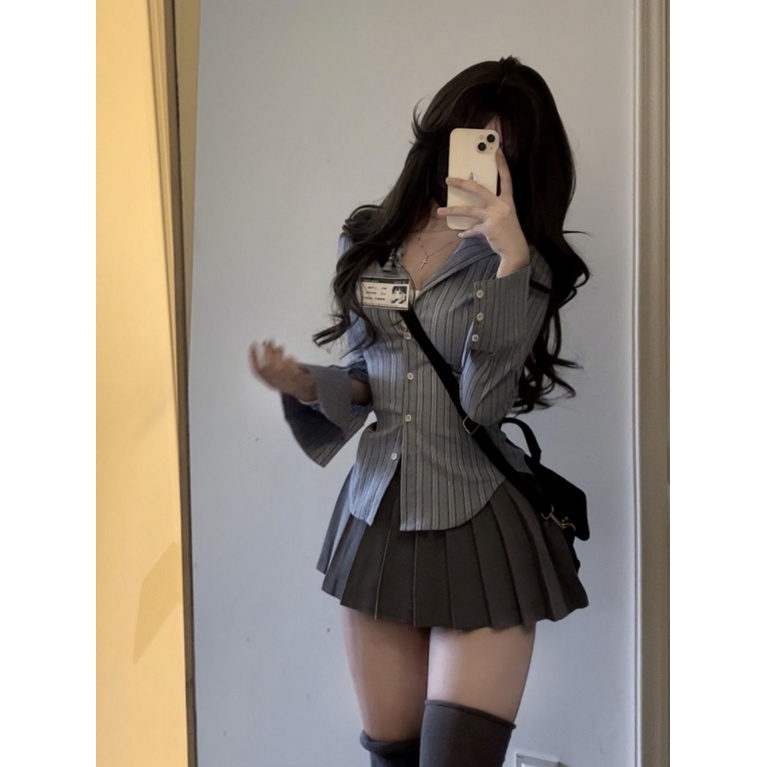 Bộ Áo Sơ Mi Tay Dài Kẻ Sọc Phối Chân Váy Xếp Ly Thời Trang Xuân Thu Cho Nữ