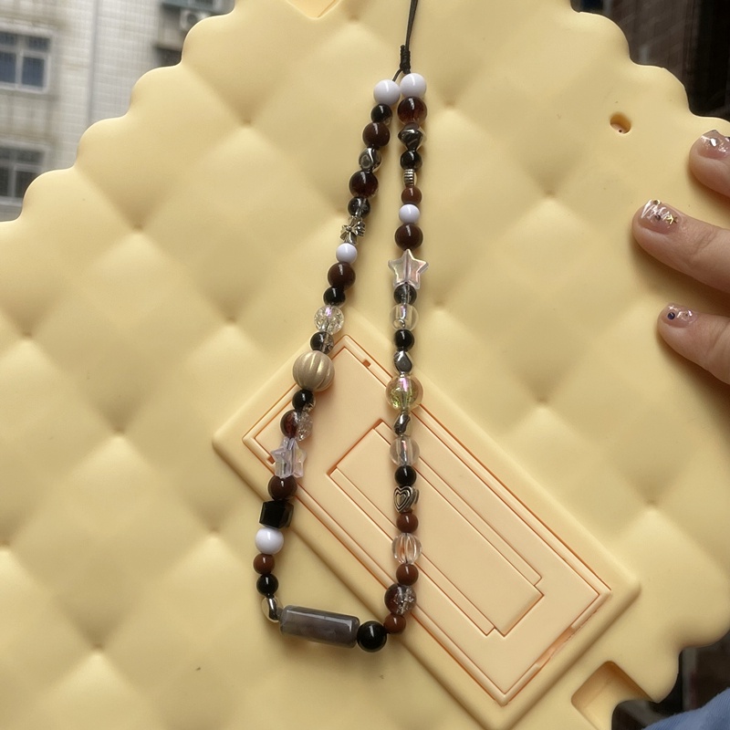 Dây móc điện thoại phối hạt pha lê nhân tạo màu caramel