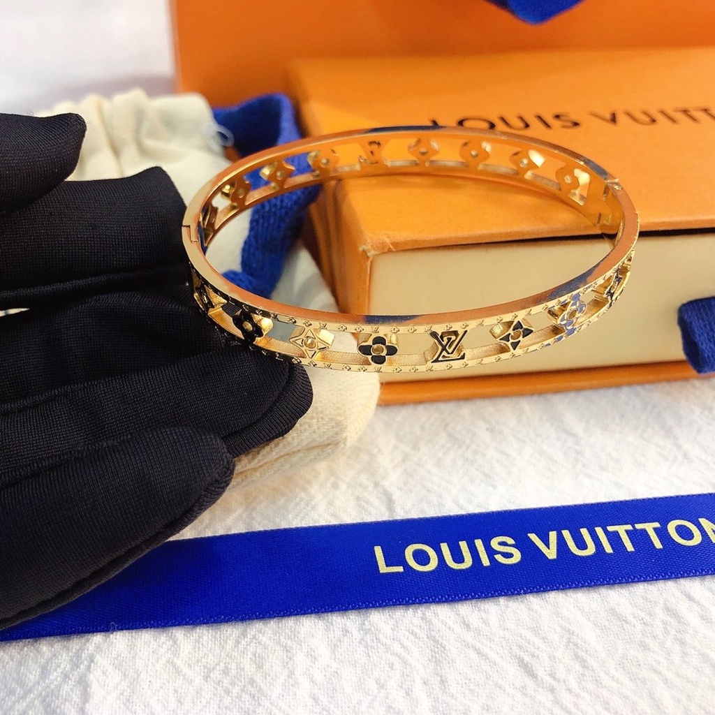 Vòng Tay Louis Vuitton Bằng Thép Titan Chống Nước Họa Tiết LV Monogram