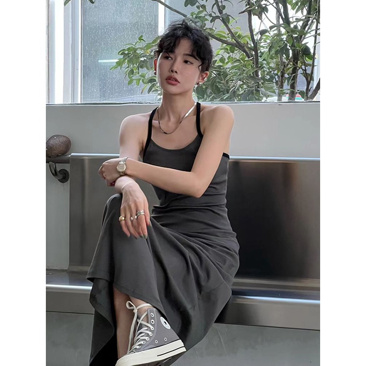 Đầm Dài Hai Dây Cổ Tròn Dáng Rộng Màu Đen Trơn Thời Trang Xuân Hè Quyến Rũ Cho Nữ