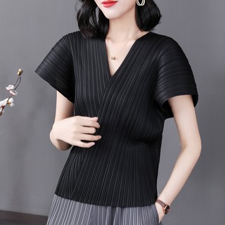 Issey Miyake Áo Cổ Chữ V Dáng Rộng Màu Trơn Thời Trang Mùa Hè 2023 Cho Nữ