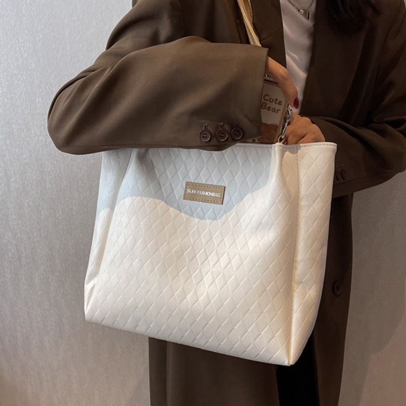 Túi Xách Da Mềm Đính Kim Cương Sức Chứa Lớn Đa Năng Cho Nữ