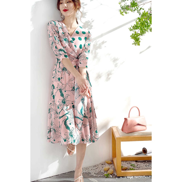 Đầm Hoa Cổ Chữ V Dáng Ôm Phong Cách Thời Trang Pháp