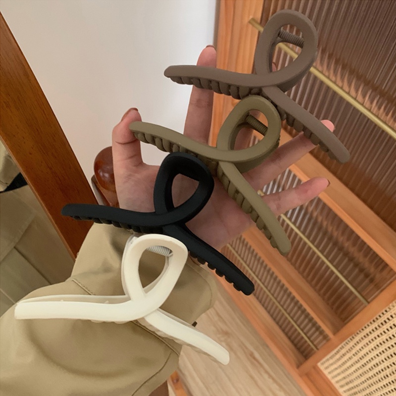 Kẹp Tóc Hình Cá Mập / Cá Mập Màu Nâu Cỡ Lớn Phong Cách Vintage Đơn Giản Thời Trang DIY
