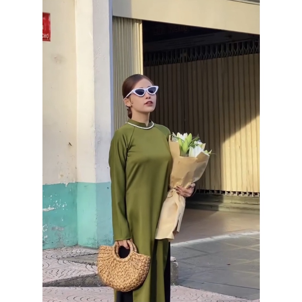 Áo dài dáng suông 2 tà màu xanh rêu, áo dài truyền thống.