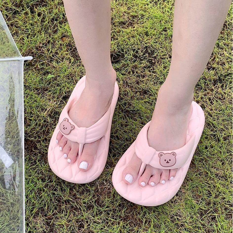 Dép kẹp nữ bánh mì đúc liền đính gấu ( tăng size) đế mềm xốp siêu êm chân đàn hồi cực tốt XỎ NGÓN JY218A3