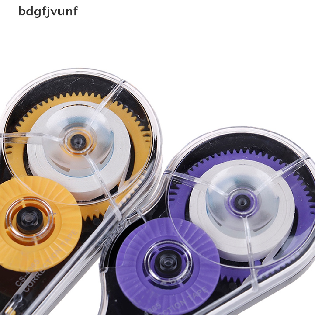 1 Bút Xóa Kéo Dài 8M Tiện Dụng