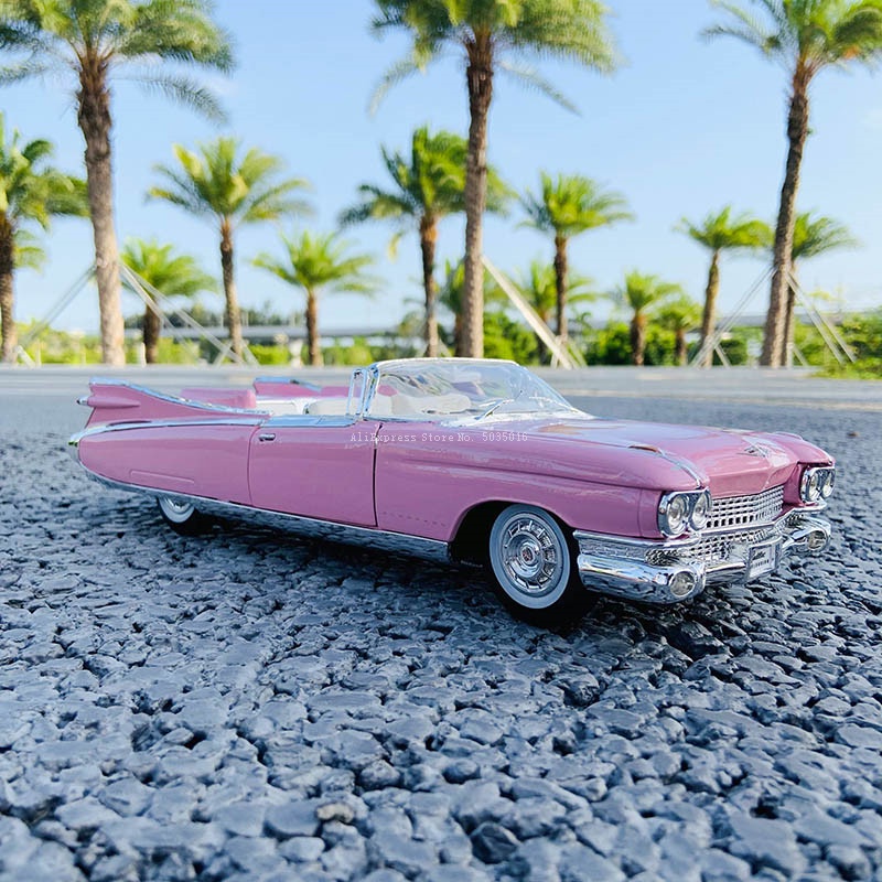 MAISTO Mô Hình Xe Ô Tô Cadillac Eldorado Elvis and Marilyn Monroe Tỉ Lệ 1: 18 1959