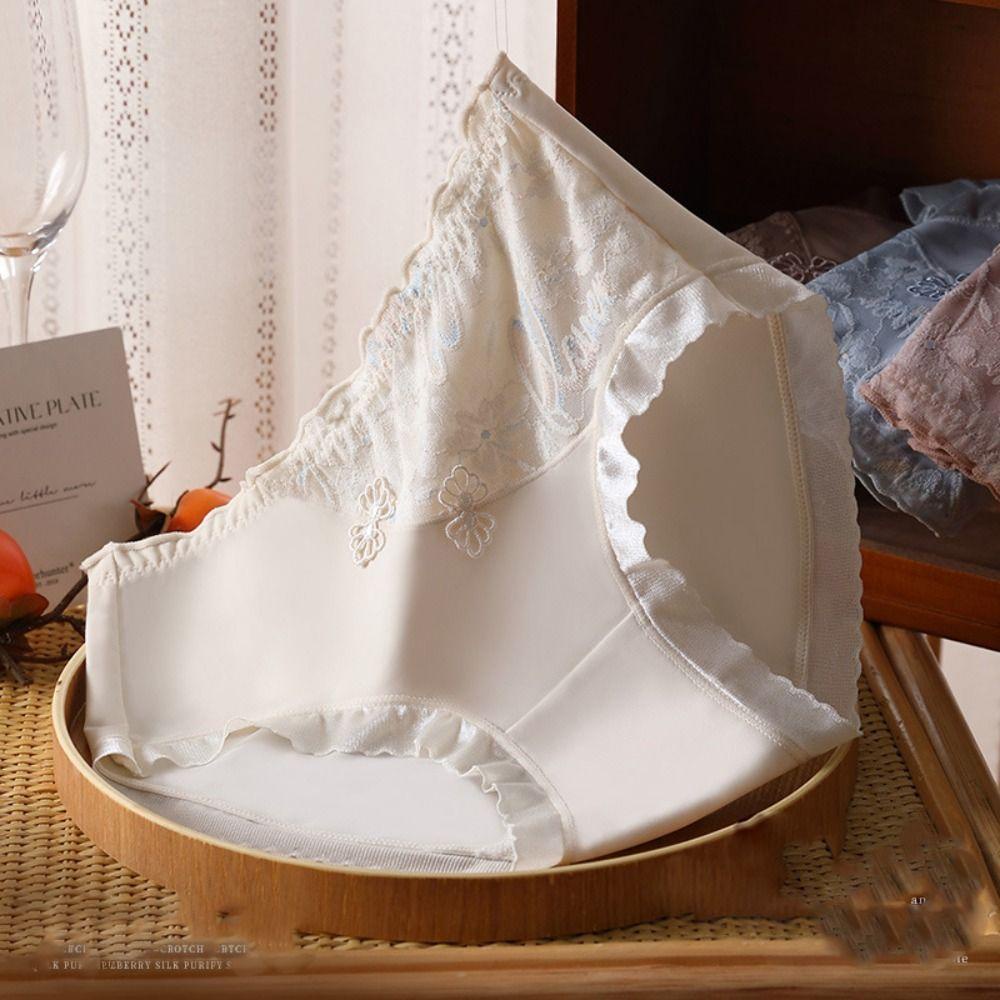 Quần Lót Nữ Vải Cotton Phối Ren Màu Sắc Ngọt Ngào WMES15H