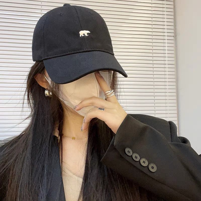 Mũ Lưỡi Trai Thêu Hình Gấu Bắc Cực Phong Cách Retro