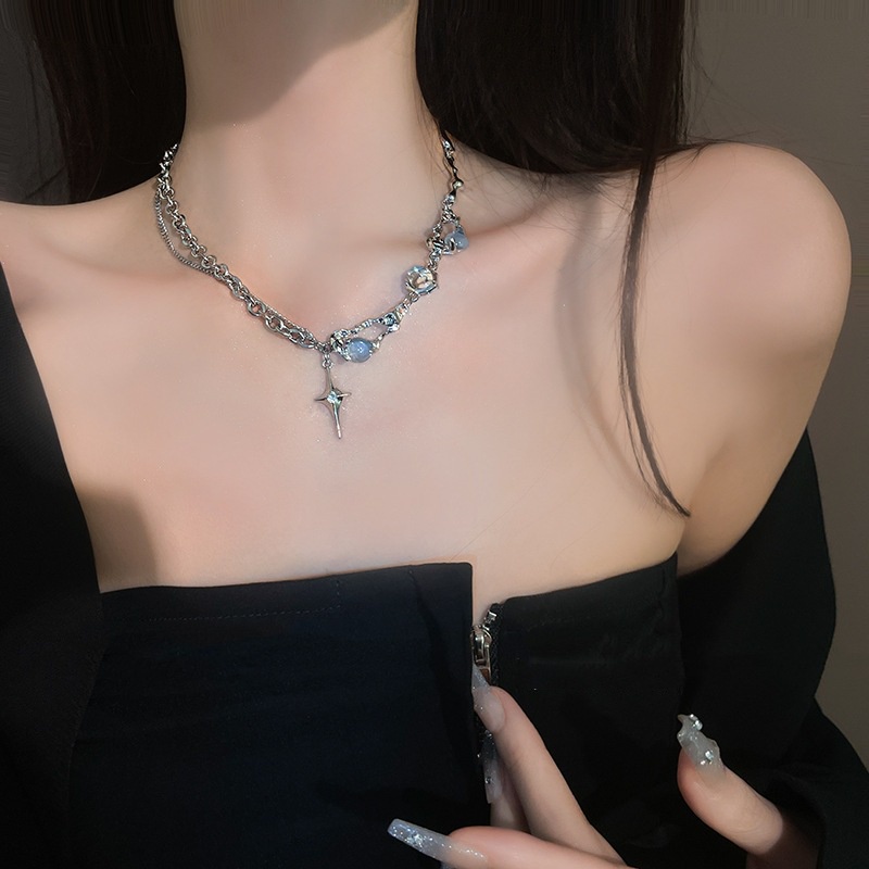 Vòng cổ Bạc Mặt Ngôi Sao Bốn Cánh Màu Sắc Thời Trang Hàn Quốc Cho Nữ