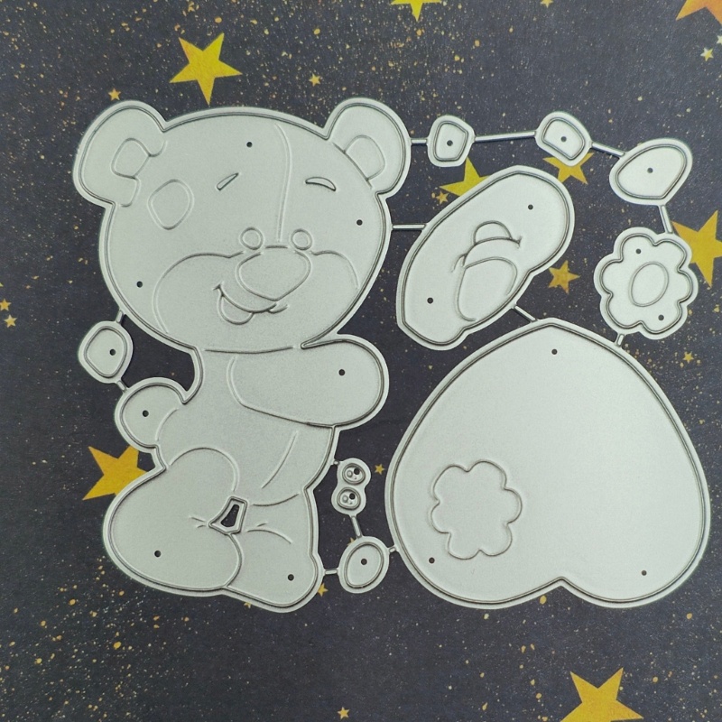 Khuôn Cắt Giấy Kim Loại Trang Trí Hình Gấu Và Trái Tim Xinh Xắn