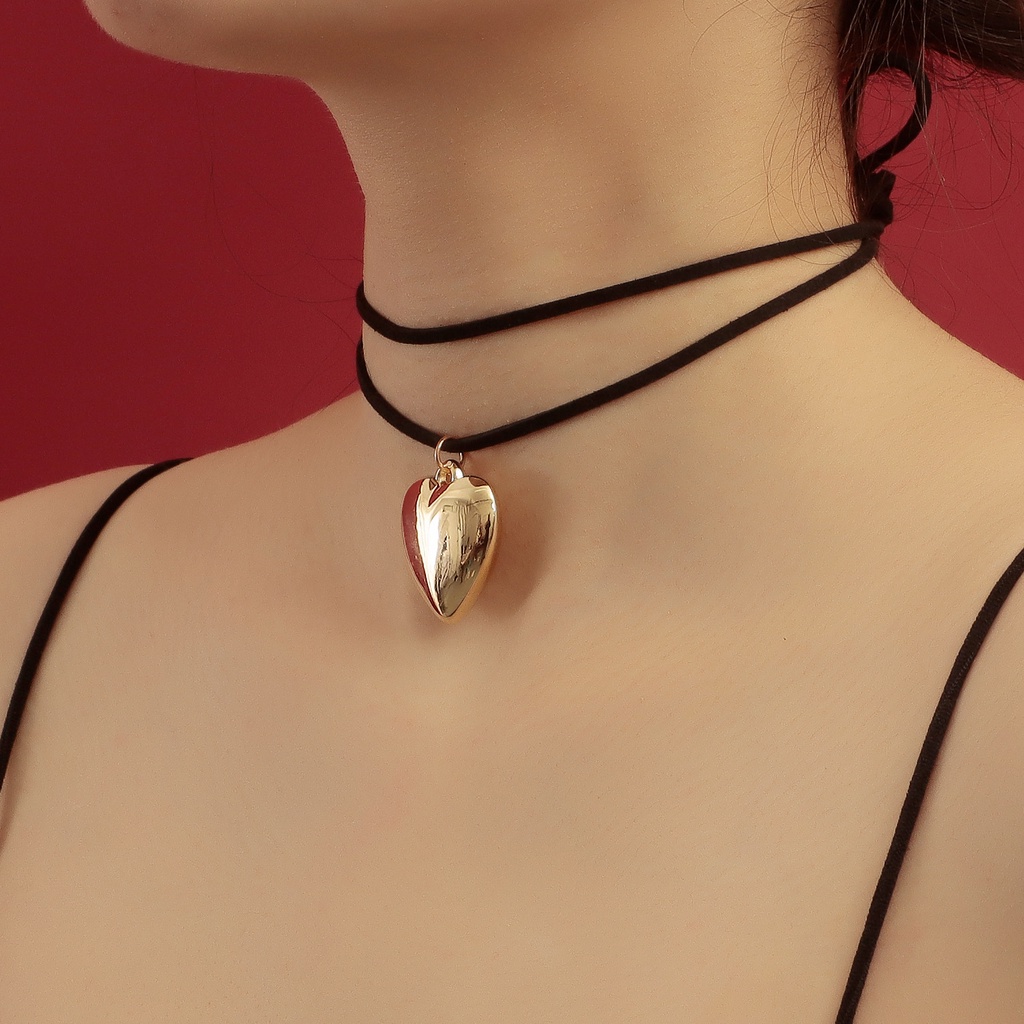 Vòng Cổ Choker Bằng Nhung Mềm Mại Có Thể Điều Chỉnh Hình Trái Tim Đơn Giản Cho Nữ