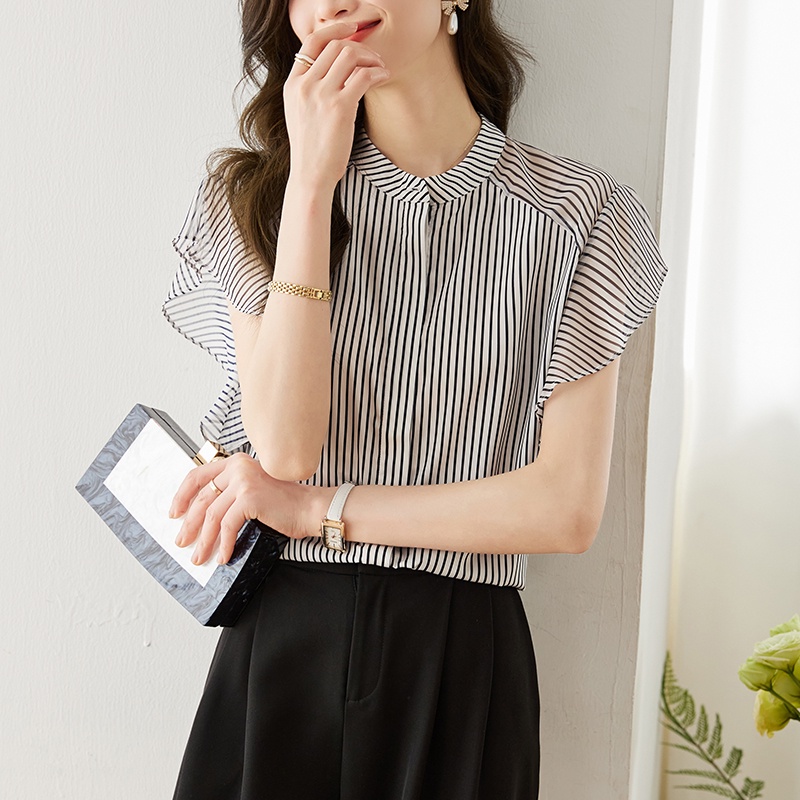 Áo kiểu sơ mi MULTIPLICATION chiffon tay ngắn họa tiết kẻ sọc thời trang mùa hè 2023 dành cho nữ