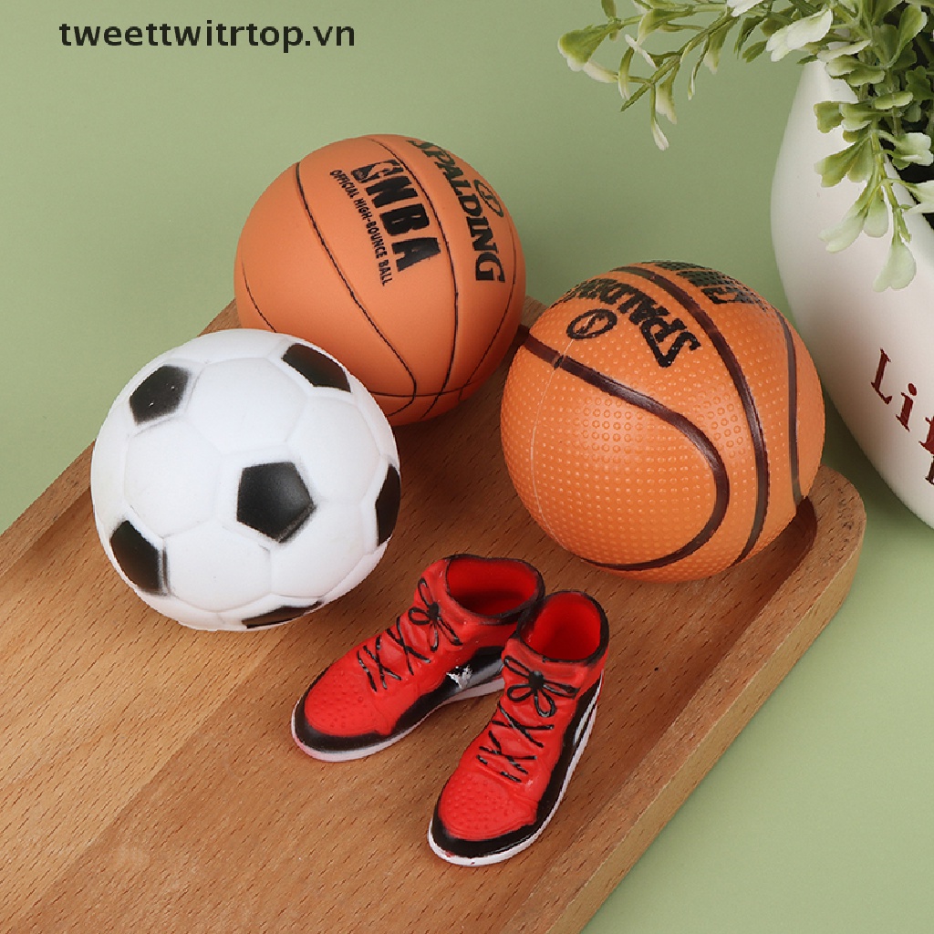 Trtop Đồ trang trí Đôi Giày Bóng Rổ mini Trang Trí Nhà Búp Bê VN
